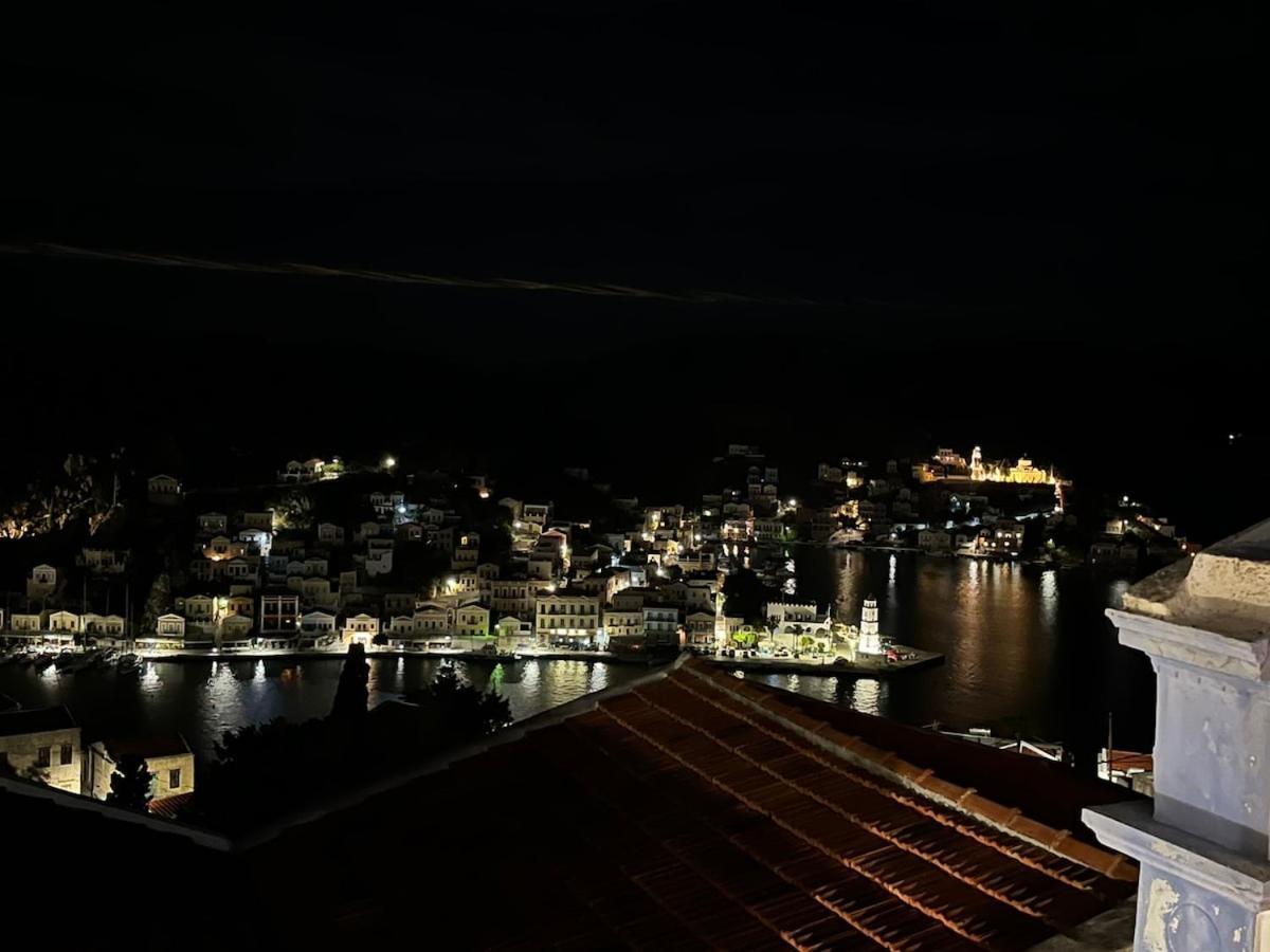 Symi Blue Studio Exterior foto